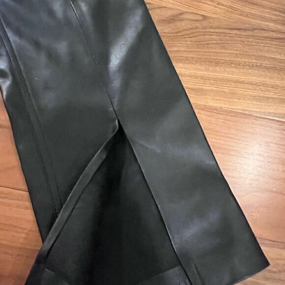 COPY - Hudson faux leather jean NWT - Picture 3 of 10